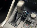 ＮＸ３００ｈ　Ｆスポーツ　４ＷＤ　禁煙車　メーカーナビ　サンルーフ　寒冷地仕様　パワーバックドア　全周囲カメラ　三眼ＬＥＤヘッドライト　プリクラッシュセーフティ　ブラインドスポットモニター　クリアランスソナー　ＥＴＣ（29枚目）