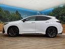 ＮＸ３５０ｈ　Ｆスポーツ　４ＷＤ　パノラマサンルーフ　ＴＲＤフルエアロ　１４型純正ディスプレイオーディオ　全周囲カメラ　ルーフレール　三眼ＬＥＤヘッド　デジタルミラー　衝突軽減システム　ブラインドスポット　シートエアコン（77枚目）