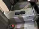 ハイブリッドＺ　４ＷＤ　禁煙車　寒冷地仕様　８型ディスプレイオーディオ　全周囲カメラ　シートヒーター　ブラインドスポットモニター　レーダークルーズコントロール　衝突軽減装置　ＥＴＣ　ステアリングヒーター（31枚目）
