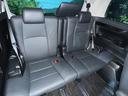 後部座席も気になるようなキズ・汚れやへたり等、大きなダメージはなく、良好な状態です。