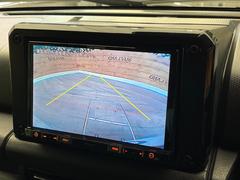 【バックカメラ】駐車時に後方がリアルタイム映像で確認できます。大型商業施設や立体駐車場での駐車時や、夜間のバック時に大活躍！運転スキルに関わらず、今や必須となった装備のひとつです！ 4