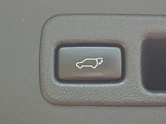 �ڥѥ�Хå��ɥ��ۥ��ޡ��ȥ����䱿ž�ʤΥܥ���򲡤������ǥꥢ�����Ȥ���ư�ǳ��Ĥ��ޤ�����ʪ����äƤ�����䡢�⤤���֤ˤ���Хå��ɥ����Ĥ��ݤ������ʵ�ǽ�Ǥ��� 6