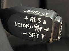 �ڥ졼�������롼������ȥ�����۹�®ƻϩ�Ǥ�Ĺ��Υ���Ԥ��ڤˡ�����ư��®�٤��ݤĥ��롼������ȥ����뤬�����ͷڸ������ƥ��Ϣ�Ȥ��������μ�ξ���Τ��Ƽִ֤��ݤĤ褦��®��Ĵ�ᤷ�Ƥ���ޤ����� 6