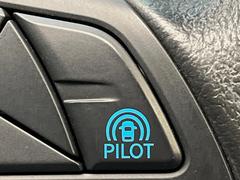 �ڥץ��ѥ����åȡ۹�®ƻϩ�Ǥ�Ĺ��Υ���Ԥ��ڤˡ������ڻ��Ƚ�����ԤΥ�����ǡ��������롦�֥졼�������ƥ���󥰤�ư�����椷��Ĺ��Υ��ž����ô��ڸ����Ƥ���ޤ��� 5