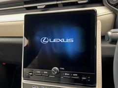 �ڣ�������������ǥ����ץ쥤�����ǥ���������̤Υǥ����ץ쥤�ϣ������ã��У�������������������郎���Ѳ�ǽ���礭�ʲ��̤ǥ��ޥۥʥӥ��ץ��������Ѥ��������ޤ��� 3