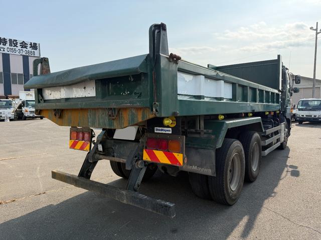 プロフィア 10.3t 新明和製ロングダンプ 6.3m荷台長 走行385000km 360馬力 7速 車検令和8年6月 定員2名 電動コボレーン 300Lタンク 積載量10,300kg 車輌総重量21,930kg(8枚目)