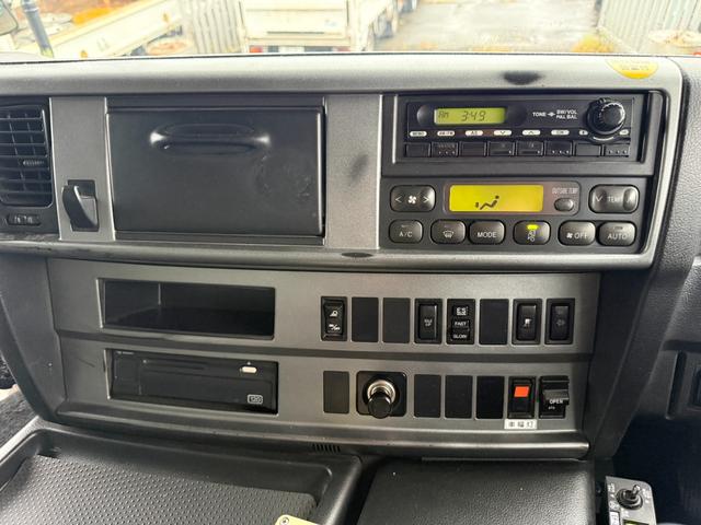 プロフィア 10.3t 新明和製ロングダンプ 6.3m荷台長 走行385000km 360馬力 7速 車検令和8年6月 定員2名 電動コボレーン 300Lタンク 積載量10,300kg 車輌総重量21,930kg(46枚目)