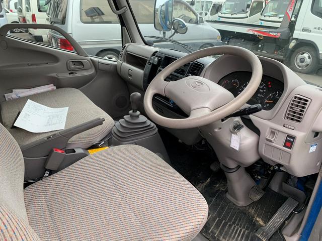 積載1000Kg 4WD 保冷バン(12枚目)