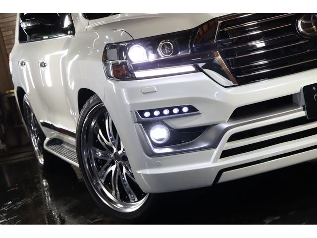4WD/Sunroof/8-LeatherSeat/Navi/CD/DVD/AW/No-accidents/LeatherSeat/PowerSeat/BackCamera/NonSmoking