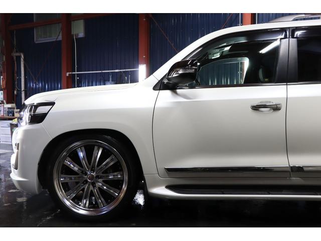 4WD/Sunroof/8-LeatherSeat/Navi/CD/DVD/AW/No-accidents/LeatherSeat/PowerSeat/BackCamera/NonSmoking