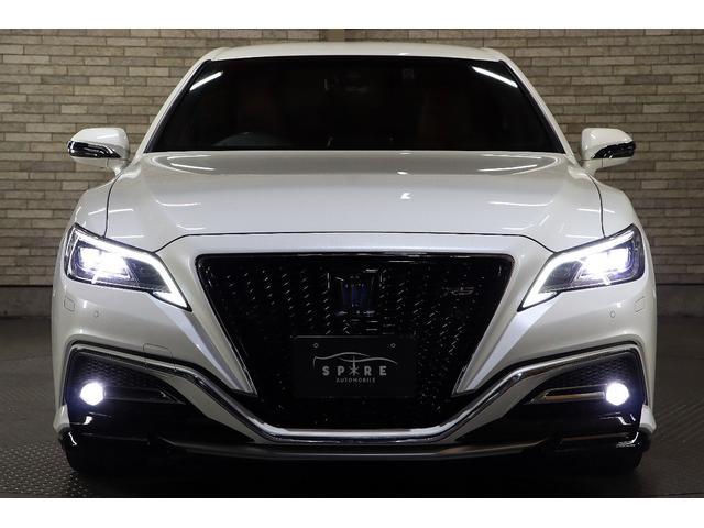 クラウンハイブリッド ＲＳアドバンスＦｏｕｒ４ＷＤＴＲＤフルエアロ４本出しマフラー　本州仕入／禁煙車／寒冷地リアフォグ／ＮＥＷリアスモーク施工／パノラミックビュー全方位カメラ／デジタルインナーミラー／ハーフレザーシート／ナビ／フルセグＴＶ／３眼ＬＥＤヘッドライト／カードキー／ドラレコ（4枚目）
