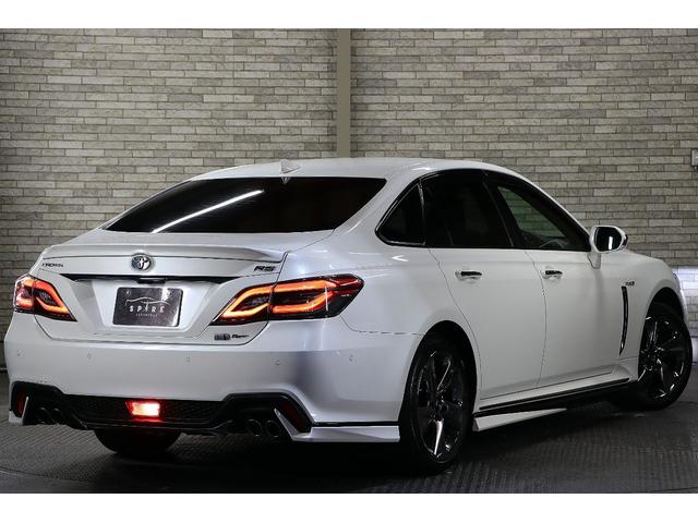 クラウンハイブリッド ＲＳアドバンスＦｏｕｒ４ＷＤＴＲＤフルエアロ４本出しマフラー　本州仕入／禁煙車／寒冷地リアフォグ／ＮＥＷリアスモーク施工／パノラミックビュー全方位カメラ／デジタルインナーミラー／ハーフレザーシート／ナビ／フルセグＴＶ／３眼ＬＥＤヘッドライト／カードキー／ドラレコ（8枚目）