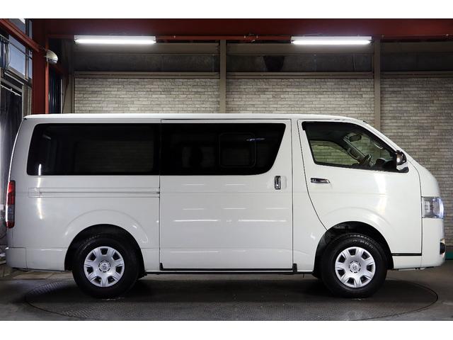 ハイエースバン ロングスーパーGL4WD本州仕入x寒冷地仕様x夏冬タイヤ付 メモリーナビ/地デジTV/CD/Bluetooth/ETC/キーレス//新品4灯LED/新品スモール&ナンバー灯LED/ドアバイザー/電動格納ミラー/ライトレベライザー/4型スーパーGL/2バッテリー(9枚目)