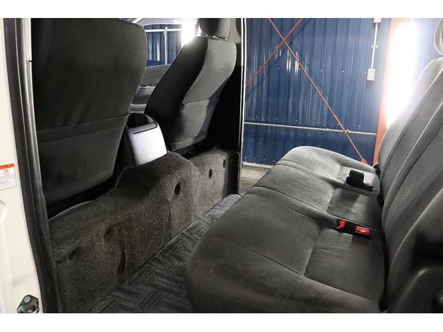 ハイエースバン ロングスーパーGL4WD本州仕入x寒冷地仕様x夏冬タイヤ付 メモリーナビ/地デジTV/CD/Bluetooth/ETC/キーレス//新品4灯LED/新品スモール&ナンバー灯LED/ドアバイザー/電動格納ミラー/ライトレベライザー/4型スーパーGL/2バッテリー(16枚目)