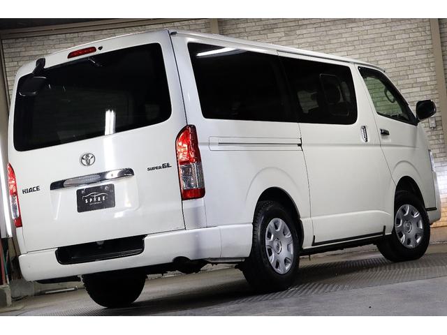 ハイエースバン ロングスーパーGL4WD本州仕入x寒冷地仕様x夏冬タイヤ付 メモリーナビ/地デジTV/CD/Bluetooth/ETC/キーレス//新品4灯LED/新品スモール&ナンバー灯LED/ドアバイザー/電動格納ミラー/ライトレベライザー/4型スーパーGL/2バッテリー(32枚目)