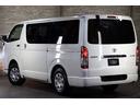 ハイエースバン ロングスーパーGL4WD本州仕入x寒冷地仕様x夏冬タイヤ付 メモリーナビ/地デジTV/CD/Bluetooth/ETC/キーレス//新品4灯LED/新品スモール&ナンバー灯LED/ドアバイザー/電動格納ミラー/ライトレベライザー/4型スーパーGL/2バッテリー(6枚目)
