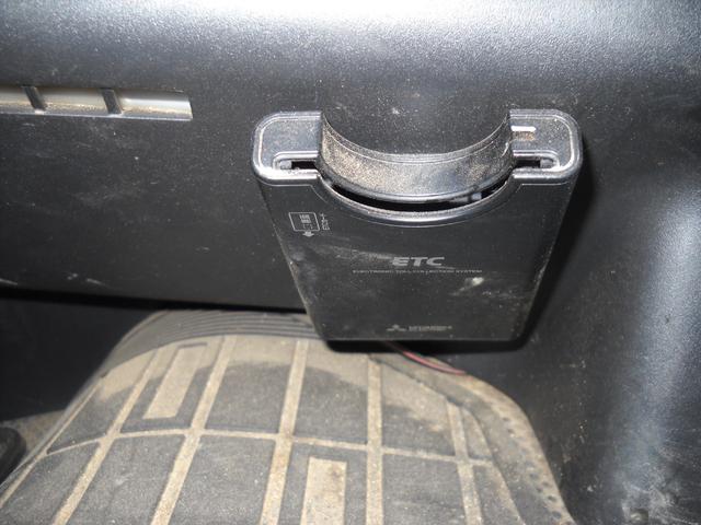 レジアスエースバン ロングDX 本州仕入 オートマ4WD 走行168000KM ABS Wエアバック キーレス Wエアコン リヤヒーター ナビ CD Bカメラ AC100V電源 ETC ヘッドライトレベライザー プライバシーガラス(15枚目)