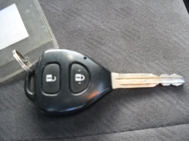 ハイエースバン ロングスーパーGL 本州仕入 ディーゼル オートマ4WD 走行178000K キーレス ABSエアバック ナビTV Bトゥース DVD再生 ETC オートライト デュアルエアコン Rヒーター Pガラス ドライブレコーダー(23枚目)