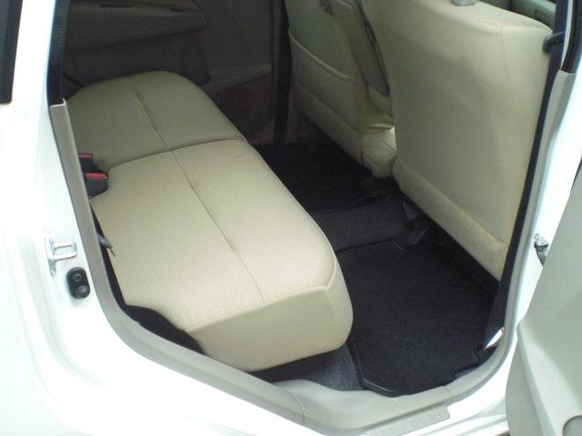 ムーヴ Ｌ　４ＷＤ（8枚目）