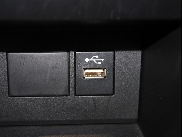 アクア G 衝突被害軽減装置 AC100 LEDヘッド Bモニター オートエアコン クルーズコントロール AW 盗難防止システム 横滑り防止装置 ETC 寒冷地仕様 スマートキー フルセグ キーレス 4WD(19枚目)