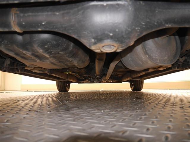 ピクシスジョイ Ｆ　Ｘ　ＳＡＩＩＩ　ベンチシート　衝突被害軽減システム　アイドリングストップ　４ＷＤ　スマートキー（26枚目）