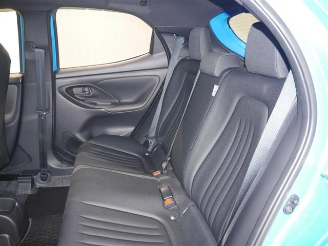 ヤリス G 衝突軽減システム メモリナビ クルーズコントロール Bカメラ ワンオーナー ナビ 盗難防止システム ドライブレコーダー 4WD 寒冷地仕様 横滑り防止装置 ミュージックプレイヤー接続可 スマートキー(8枚目)