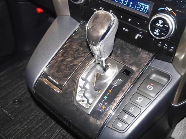 アルファード ２．５Ｓ　タイプゴールドＩＩ　Ｂカメラ　ＬＥＤ　両側電動ドア　ＡＣ１００Ｖ電源　ドラレコ　ナビ　寒冷地仕様　スマートキー　ＡＷ　４ＷＤ　３列シート　ワンオーナー　ミュージックプレイヤー接続可　メモリナビ　衝突軽減システム（6枚目）