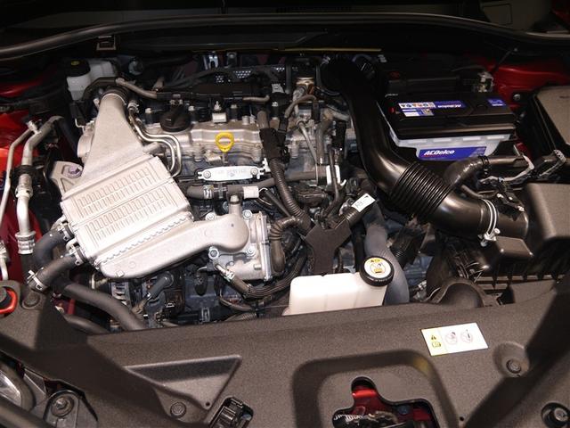 Ｃ－ＨＲ Ｇ－Ｔ　ＬＥＤヘッドライト　クルーズコントロール　寒冷地　キーレスエントリー　ＡＢＳ　イモビライザー　フルオートエアコン　エアバッグ　アルミ付　ハーフレザーシート　スマートキ－　フルタイム４ＷＤ　横滑り防止（10枚目）