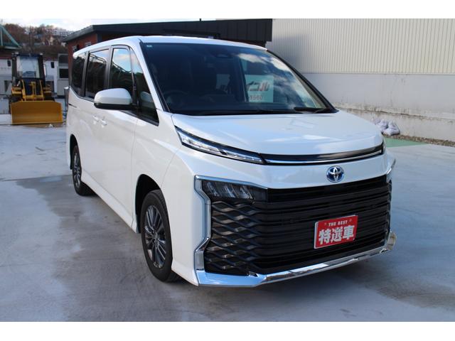 ヴォクシー ハイブリッドＳ－Ｇ　４ＷＤ　ナビ　ＬＥＤライト　Ｂカメラ　両側スライドドア　寒冷地仕様（4枚目）