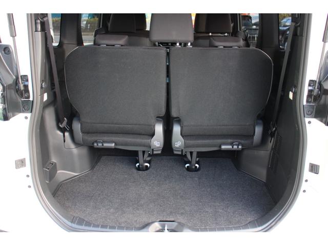 ヴォクシー ハイブリッドＳ－Ｇ　４ＷＤ　ナビ　ＬＥＤライト　Ｂカメラ　両側スライドドア　寒冷地仕様（12枚目）