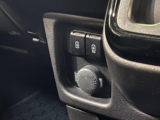 ソリオバンディット ハイブリッドＭＶ　４ＷＤ　全方位モニター付メモリーナビ　フルセグ　Ｂｌｕｅｔｏｏｔｈ　両側パワースライドドア　コーナーセンサー　ＥＴＣ　アダプティブクルーズコントロール　シートヒーター　ＬＥＤヘッドライト（29枚目）