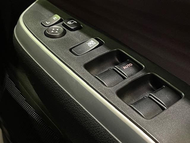 ソリオバンディット ハイブリッドＭＶ　４ＷＤ　全方位モニター付メモリーナビ　フルセグ　Ｂｌｕｅｔｏｏｔｈ　両側パワースライドドア　コーナーセンサー　ＥＴＣ　アダプティブクルーズコントロール　シートヒーター　ＬＥＤヘッドライト（30枚目）