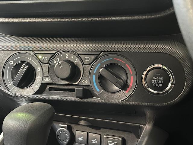 ライズ X 4WD 純正ナビ フルセグ バックカメラ Bluetooth 寒冷地仕様車 コーナーセンサー トヨタセーフティセンス ワイパーデアイサー ETC(21枚目)