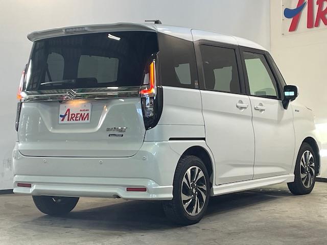 ソリオバンディット ハイブリッドＭＶ　４ＷＤ　全方位モニター付きメモリーナビ　フルセグ　スズキコネクト対応車　両側パワースライドドア　ＬＥＤヘッドライト　シートヒーター　コーナーセンサー　スズキセーフティサポート　Ｂｌｕｅｔｏｏｔｈ（4枚目）