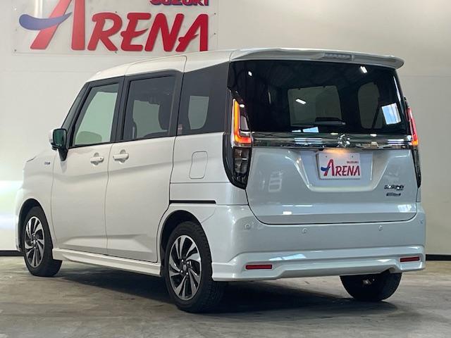 ソリオバンディット ハイブリッドＭＶ　４ＷＤ　全方位モニター付きメモリーナビ　フルセグ　スズキコネクト対応車　両側パワースライドドア　ＬＥＤヘッドライト　シートヒーター　コーナーセンサー　スズキセーフティサポート　Ｂｌｕｅｔｏｏｔｈ（6枚目）