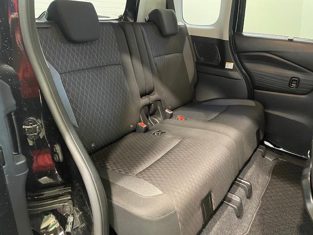 ソリオバンディット ハイブリッドＭＶ　４ＷＤ　全方位モニター付きメモリーナビ　フルセグ　スズキコネクト対応車　両側パワースライドドア　ＬＥＤヘッドライト　シートヒーター　コーナーセンサー　スズキセーフティサポート　Ｂｌｕｅｔｏｏｔｈ（39枚目）