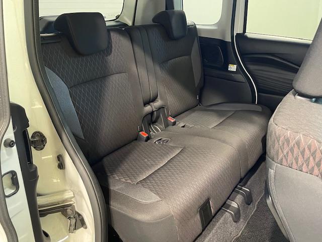 ソリオバンディット ハイブリッドＭＶ　４ＷＤ　全方位モニター付メモリーナビ　フルセグ　Ｂｌｕｅｔｏｏｔｈ　両側パワースライドドア　コーナーセンサー　ＥＴＣ　アダプティブクルーズコントロール　シートヒーター　ＬＥＤヘッドライト（40枚目）