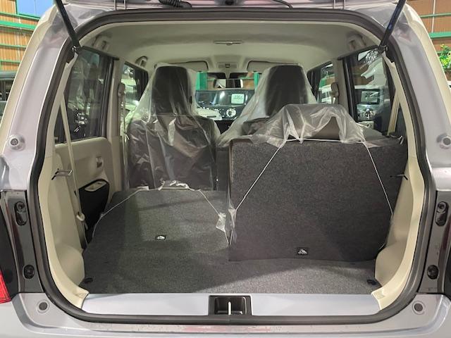 アルトラパンLC ハイブリッドX 4WD スズキコネクト対応車 登録済未使用車 全方位パッケージ オートライト シートヒーター プッシュスタート ステアリングリモコン スズキセーフティ 14インチ純正アルミ Cタイプ充電ソケット(31枚目)