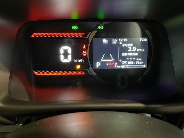 スペーシアギア ハイブリッドＸＺ　ハイブリッドＸＺスズキコネクト／純正９型ナビ／全方位カメラ／フルセグＴＶ／両側パワースライドドア／ＬＥＤヘッドライト＆フォグ／禁煙車／プッシュスタート／スマートキー／前席シートヒーター登録済み未使用（28枚目）