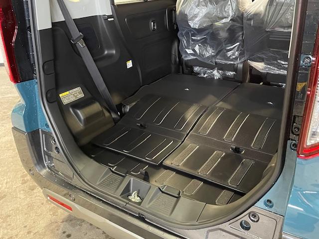 スペーシアギア ハイブリッドＸＺ　ターボ　スズキコネクト／純正９型ナビ／全方位カメラ／フルセグＴＶ／両側パワースライドドア／ＬＥＤヘッドライト＆フォグ／禁煙車／プッシュスタート／スマートキー／前席シートヒーター（42枚目）