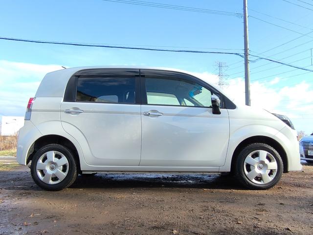 スペイド Ｇ　４ＷＤ　パワースライドドア　フルセグ　バックカメラ　ＥＴＣ　ＨＩＤ　シートヒーター　オートエアコン　プッシュスタート　スマートキー　１年間距離無制限保証（2枚目）