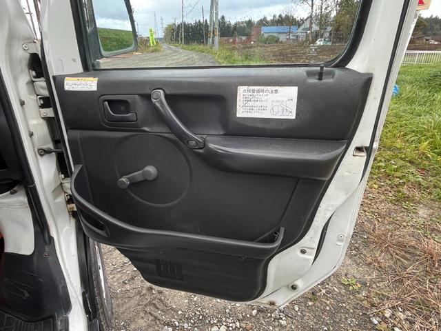 キャリイトラック キンタロウダンプ 本州仕入 5MT パートタイム4WD 新規車検整備付 デフロック付 AC(18枚目)