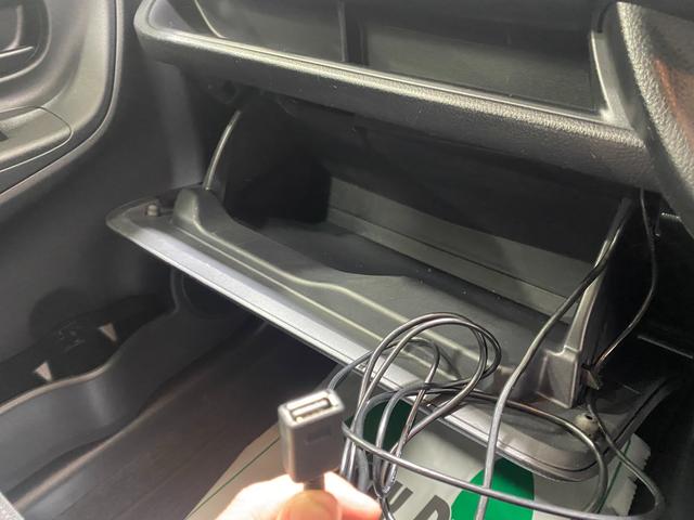 F 衝突軽減 Bluetooth対応ナビ フルセグTV エンジンスターター USB ドライブレコーダー 禁煙車 社外14インチ トヨタディーラー保証継承(28枚目)