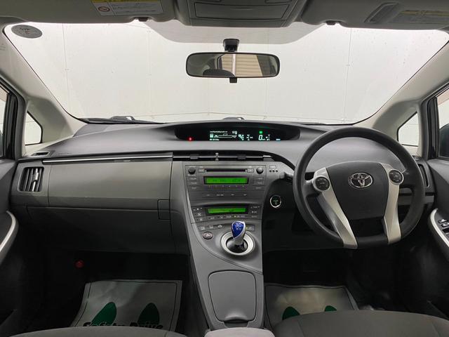 S ワンオーナー 禁煙車 FF2駆 純正オーディオ CD AUX アイストップ 電格ミラー エンジンスターター 横滑り防止 フルフラット デアイサー シートリフター スマートキー 社外15インチアルミ(16枚目)