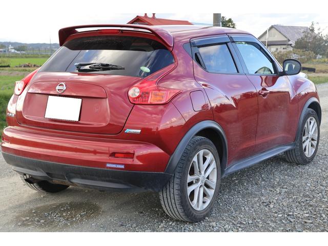 ジューク １６ＧＴ　ＦＯＵＲ　４ＷＤ　バックカメラ　検２年（2枚目）