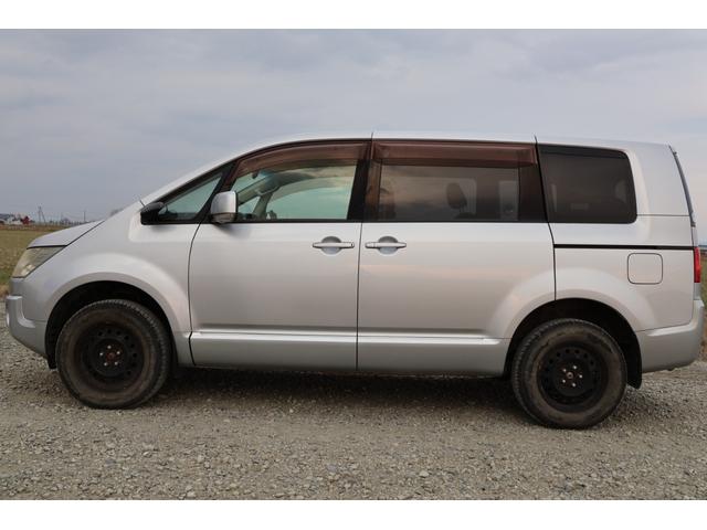 デリカD:5 M 4WD 片側電動スライドドア スマートキー(9枚目)