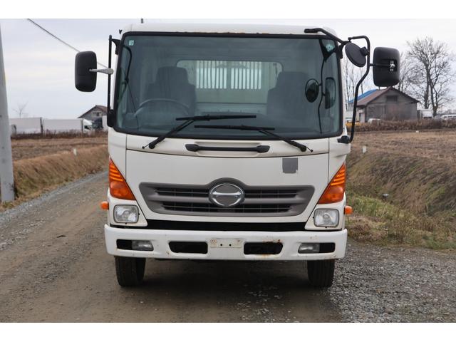 ヒノレンジャー ダンプ　スタッドレス（6枚目）