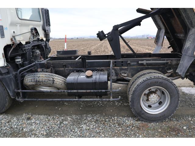 ヒノレンジャー ダンプ　スタッドレス（11枚目）