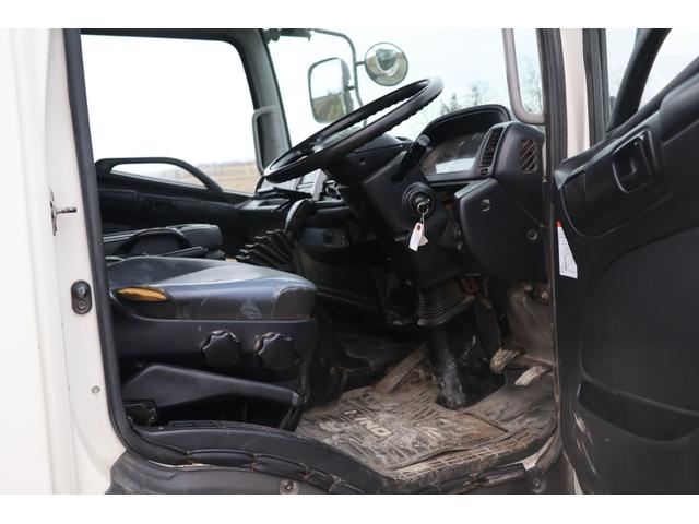 ヒノレンジャー ダンプ　スタッドレス（14枚目）