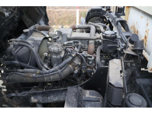 ヒノレンジャー ダンプ　スタッドレス（20枚目）